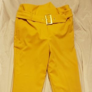 NY& CO Tapered leg pant